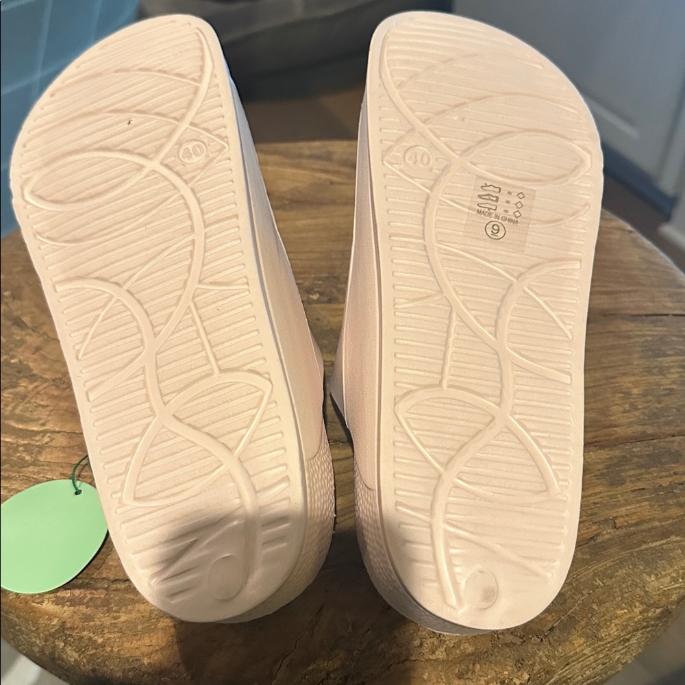 Pink Slide Sandals - Picture 3 of 4
